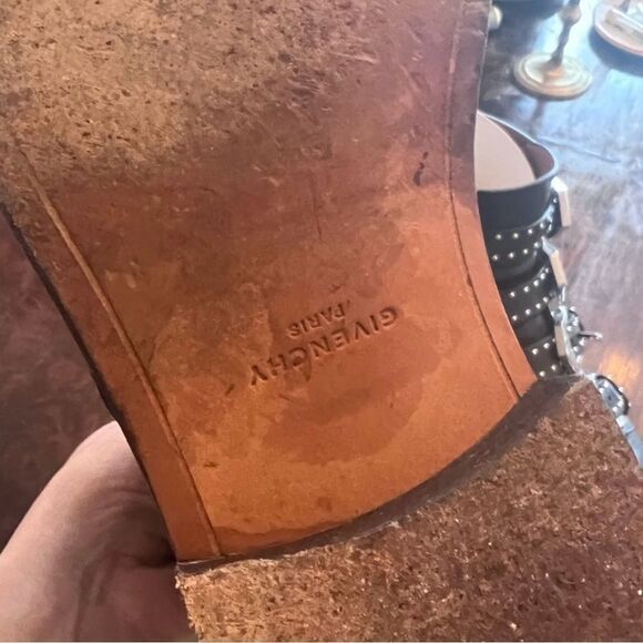 Givenchy Elegant studded ankle boots size 8 excellent condition - Picture 4 of 10